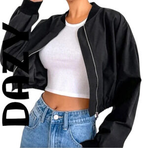 NWOT DAZY Cropped Black Zip Up Front Bomber Jacket